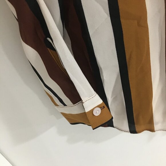 Ladies stripe button down blouse - Picture 4 of 6